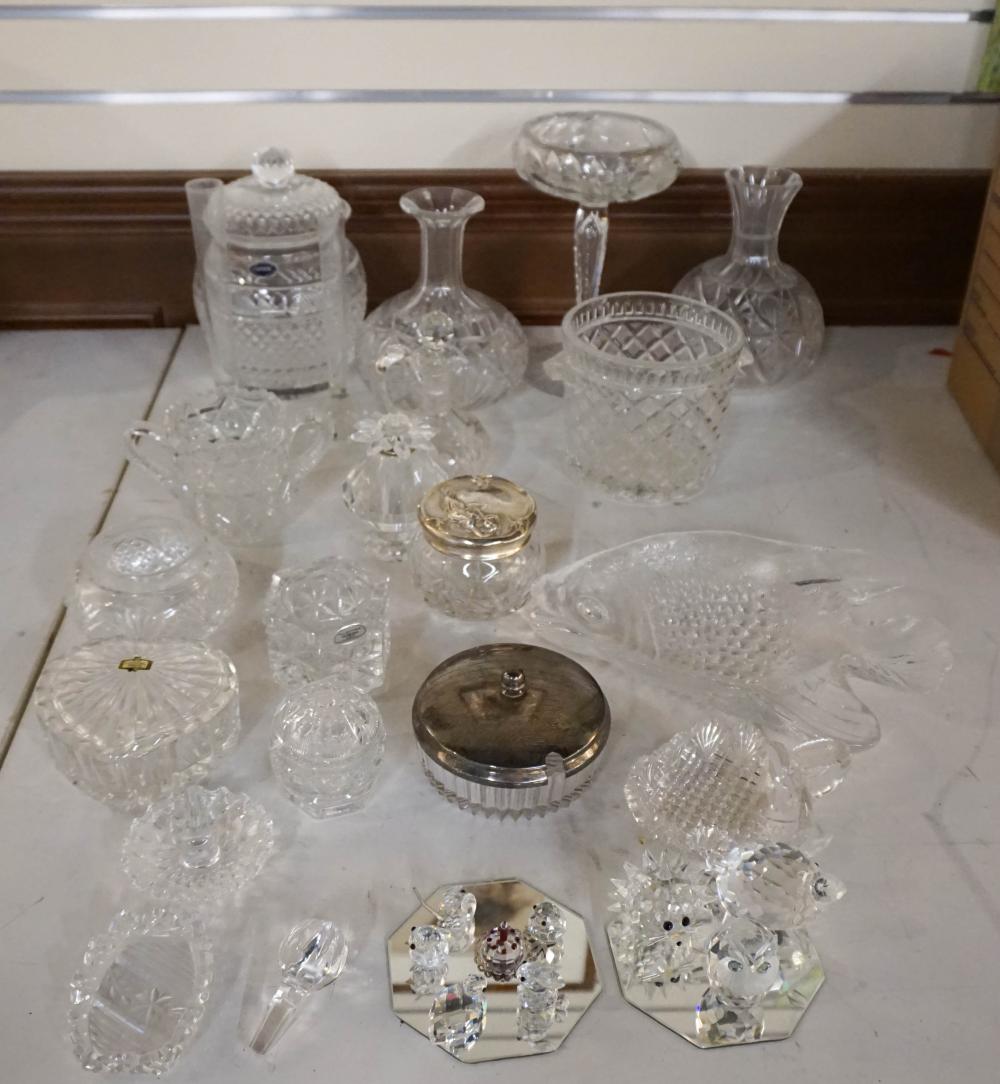 COLLECTION OF CRYSTAL AND GLASS