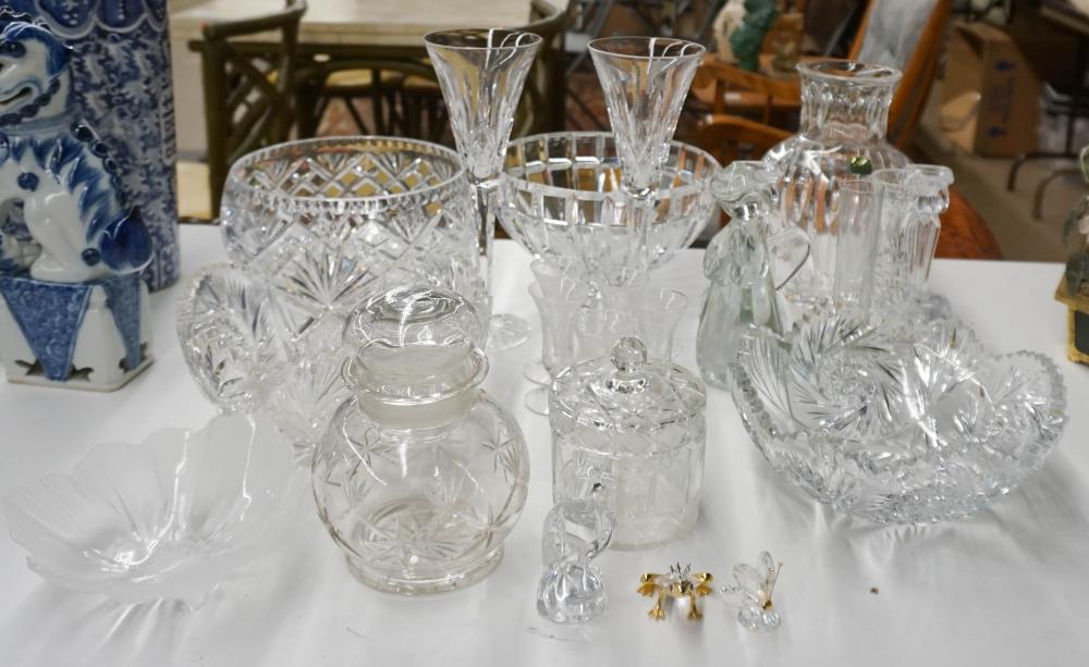 COLLECTION OF CRYSTAL AND GLASS