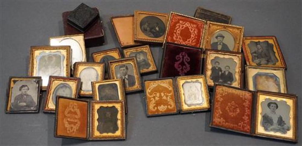 COLLECTION OF DAGUERREOTYPES OF MEN