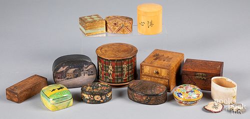 COLLECTION OF DECORATIVE DRESSER