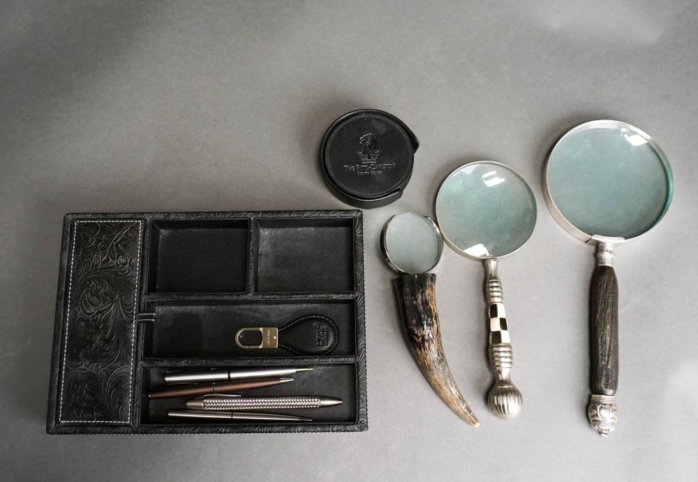 COLLECTION OF DESIGNER DESK