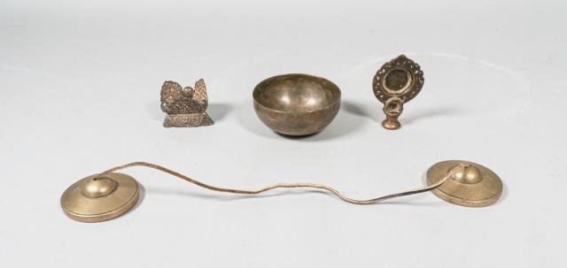 COLLECTION OF EAST ASIAN