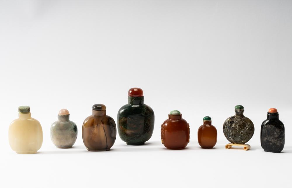 COLLECTION OF EIGHT CHINESE STONE