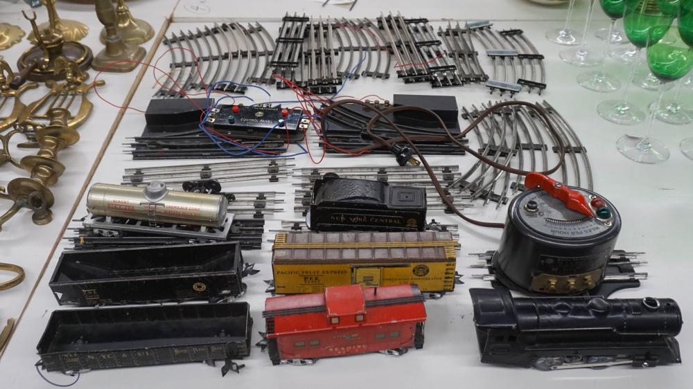 COLLECTION OF ELECTRIC TRAINS AND