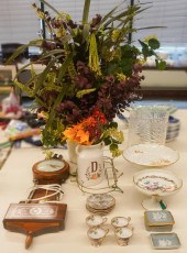 COLLECTION OF EUROPEAN CERAMIC