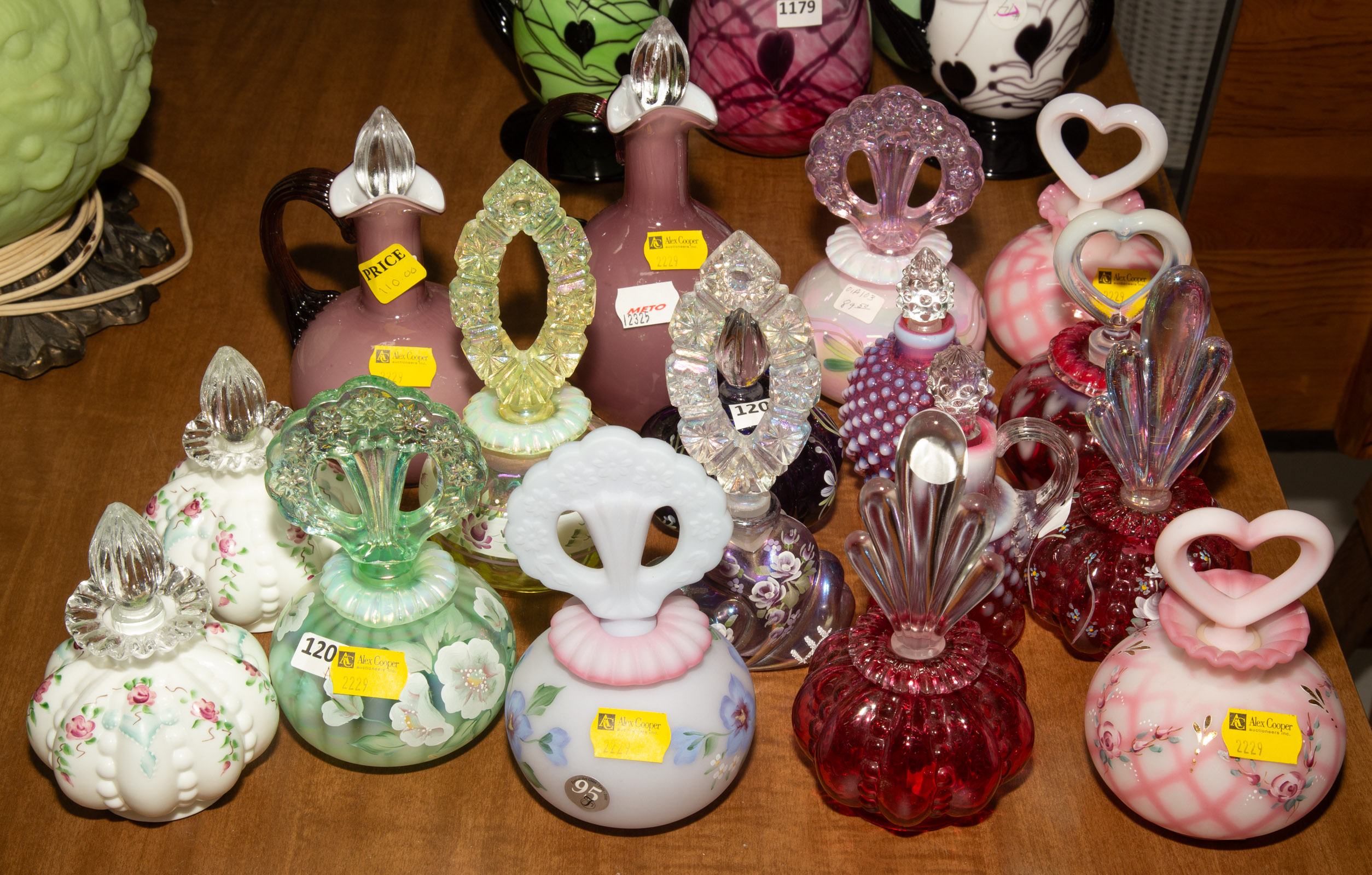 COLLECTION OF FENTON ART GLASS