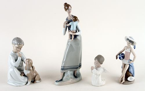 COLLECTION OF FOUR LLADRO PORCELAIN