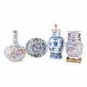 COLLECTION OF FOUR PORCELAIN W