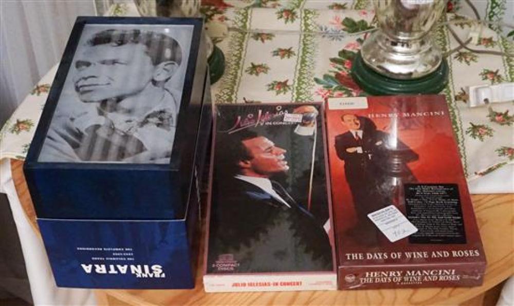 COLLECTION OF FRANK SINATRA,