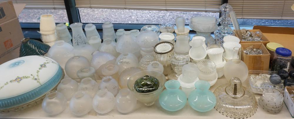 COLLECTION OF GLASS CHANDELIER