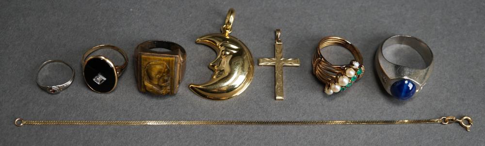 COLLECTION OF GOLD JEWELRY 18K: 3.9