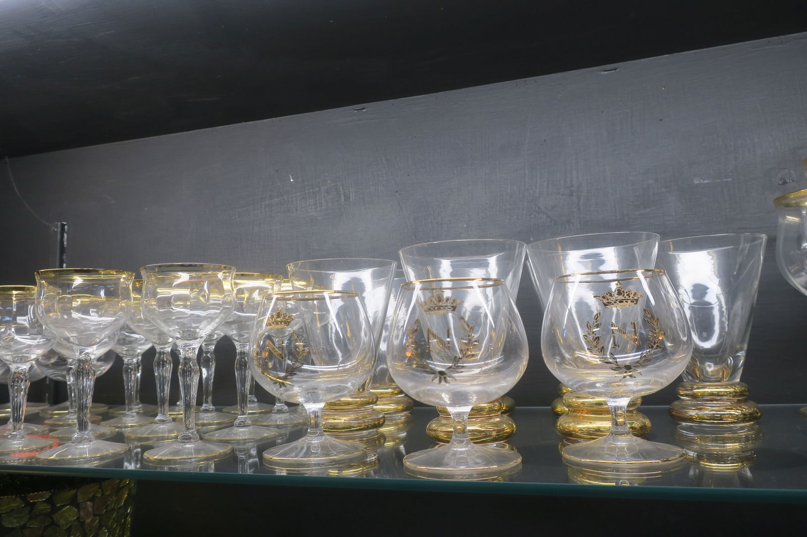 COLLECTION OF GOLD RIMMED