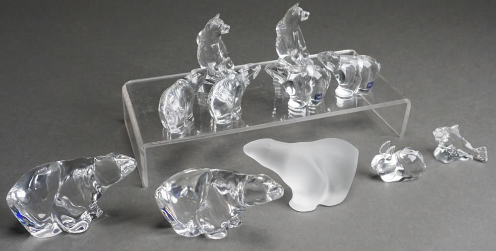 COLLECTION OF HADELAND GLASS
