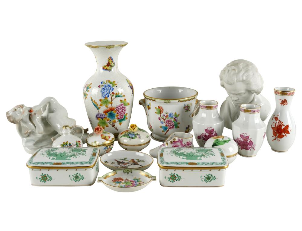 COLLECTION OF HEREND