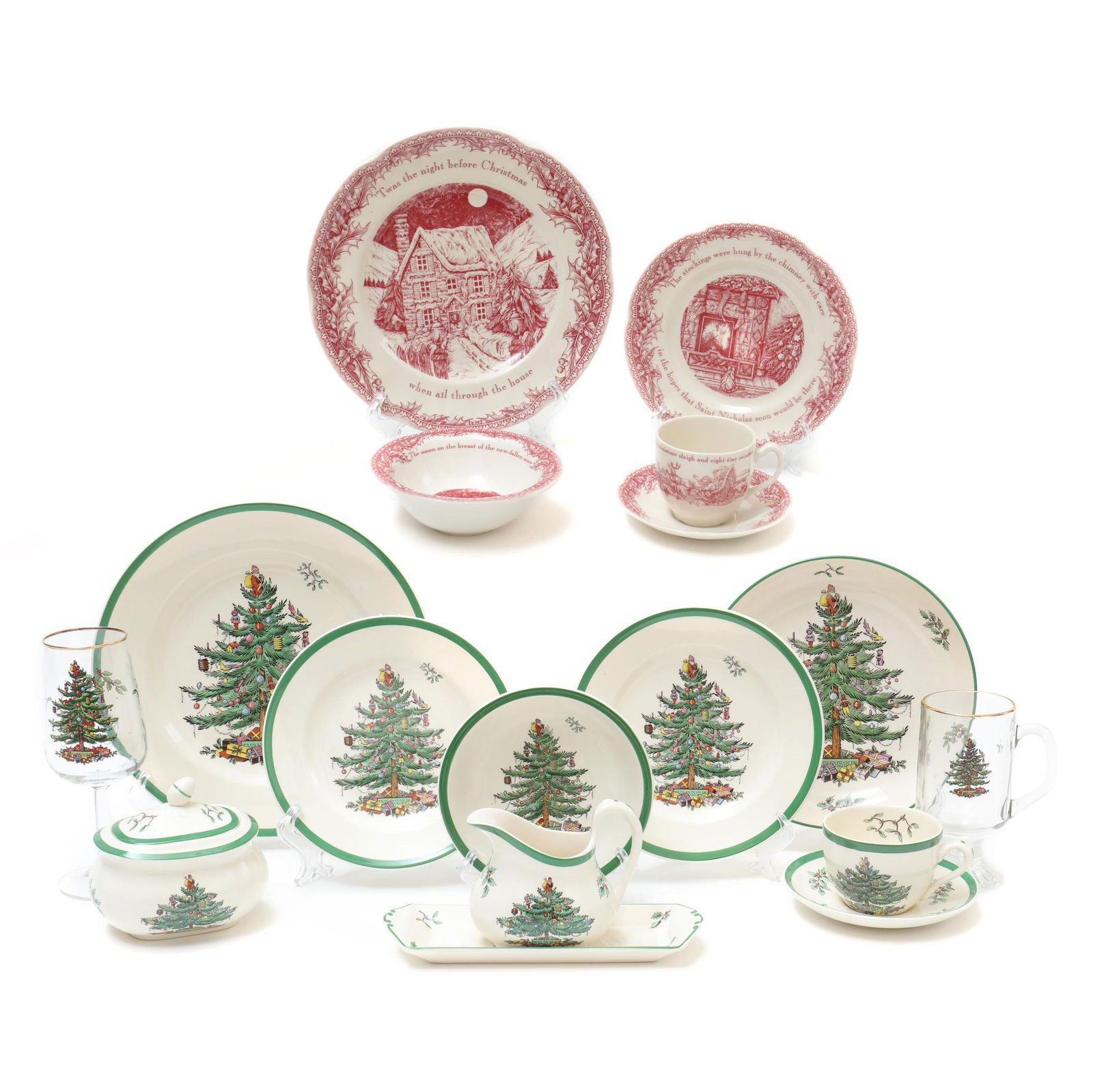 COLLECTION OF HOLIDAY PORCELAIN AND
