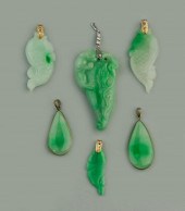 COLLECTION OF JADE PENDANTSCOL