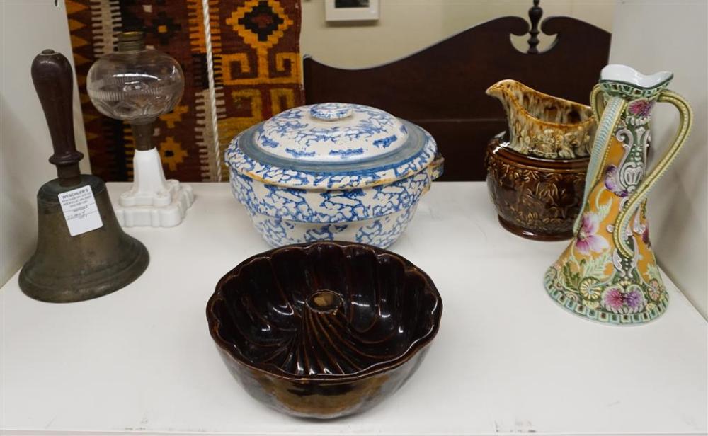 COLLECTION OF JAPANESE THREE HANDLE