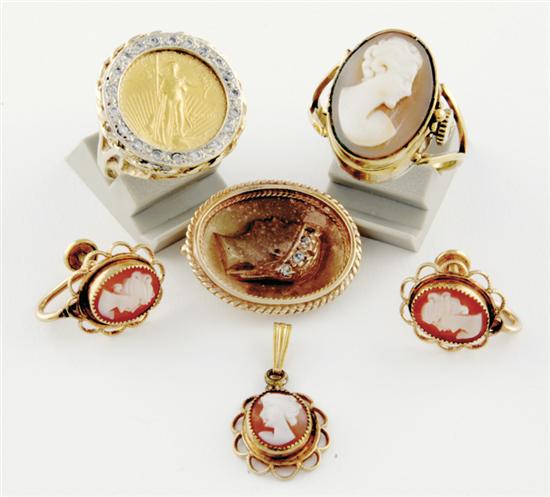 Collection of jewelry: cameo