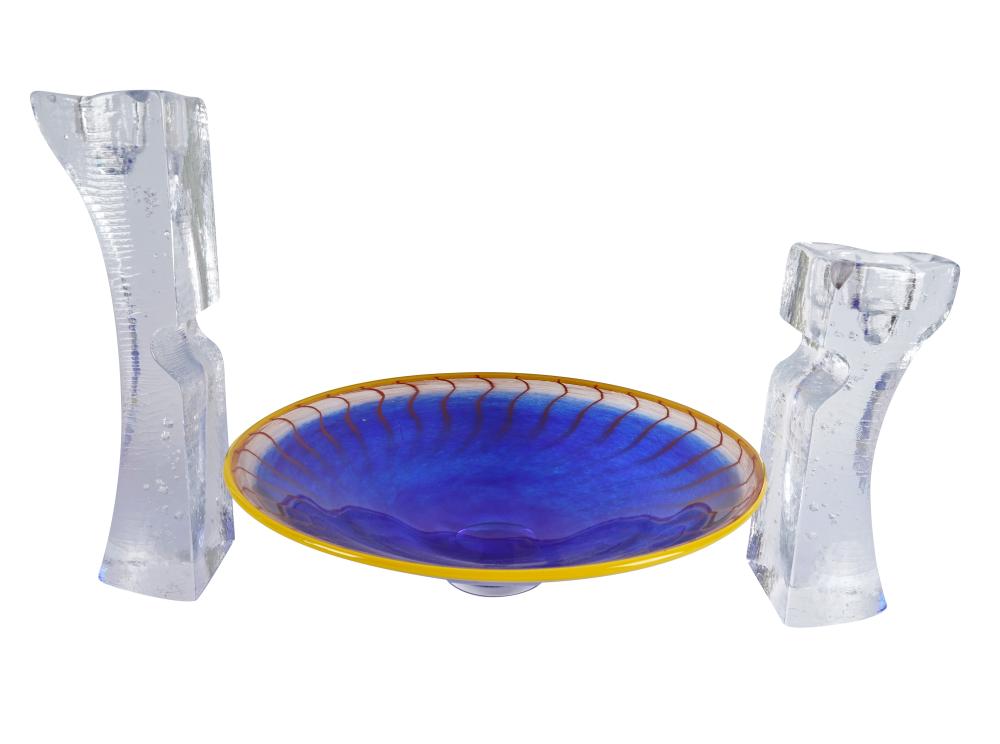 COLLECTION OF KOSTA BODA ART