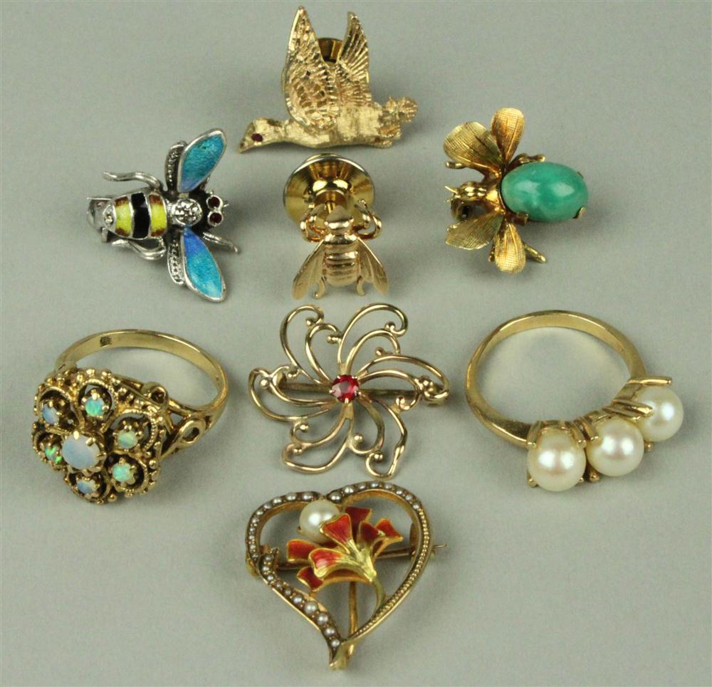 COLLECTION OF LADY'S GOLD PINS