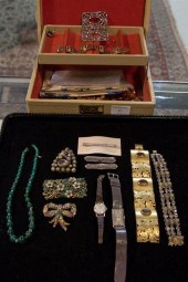 COLLECTION OF LADY'S JEWELRY i