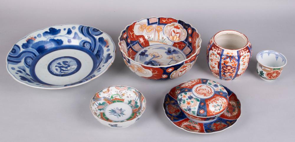 COLLECTION OF LATER JAPANESE