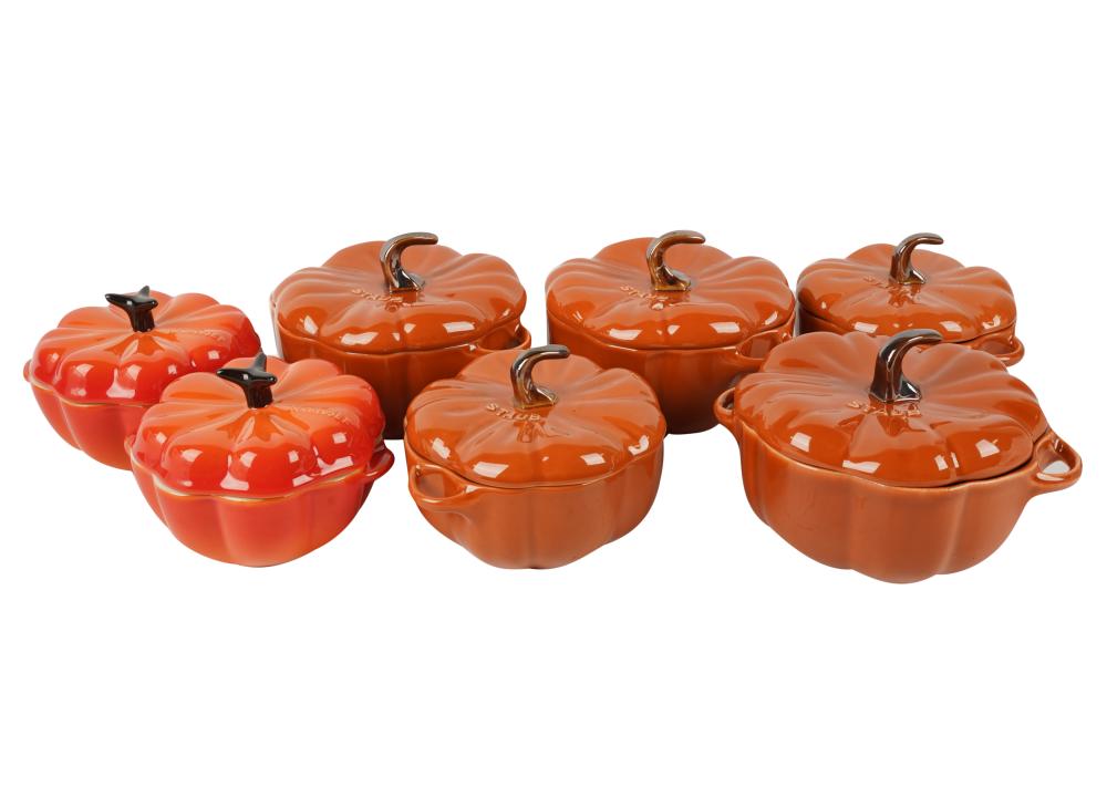 COLLECTION OF LE CREUSET AND