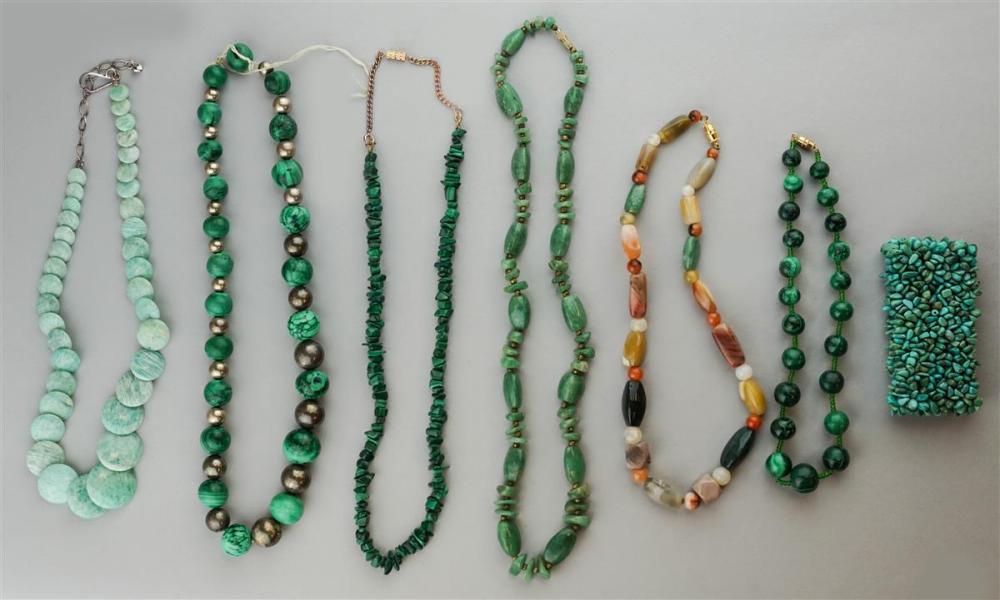 COLLECTION OF MALACHITE, AGATE
