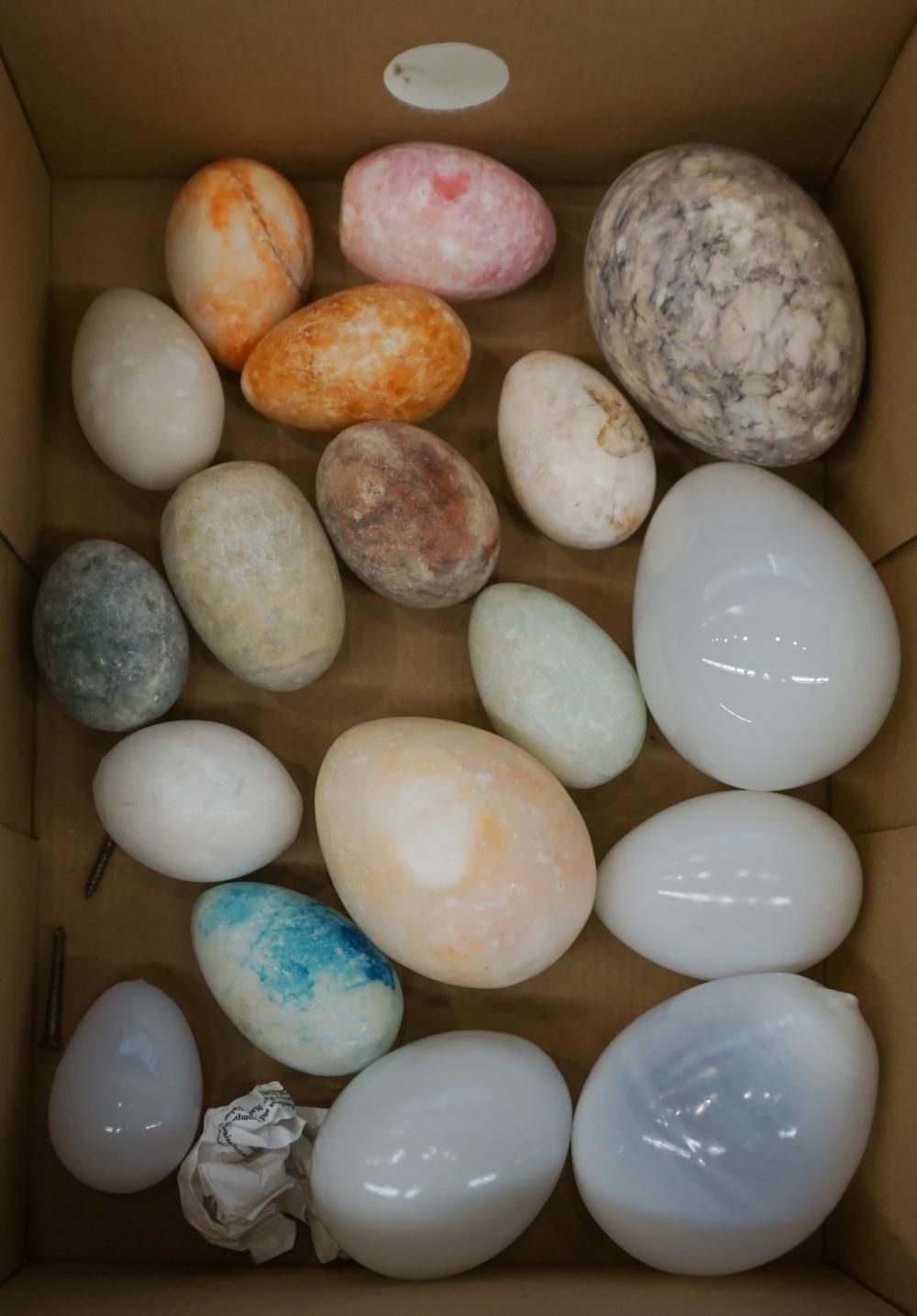 COLLECTION OF MARBLE, HARDSTONE AND
