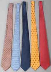 COLLECTION OF MEN'S DESIGNER T