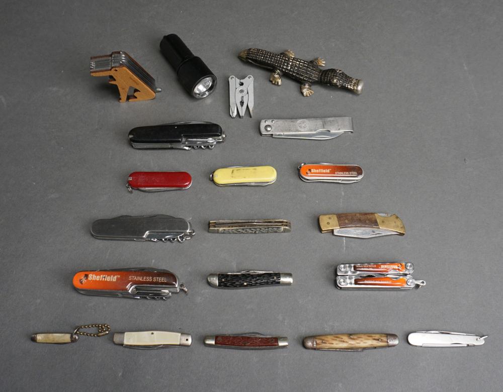 COLLECTION OF MOSTLY POCKET