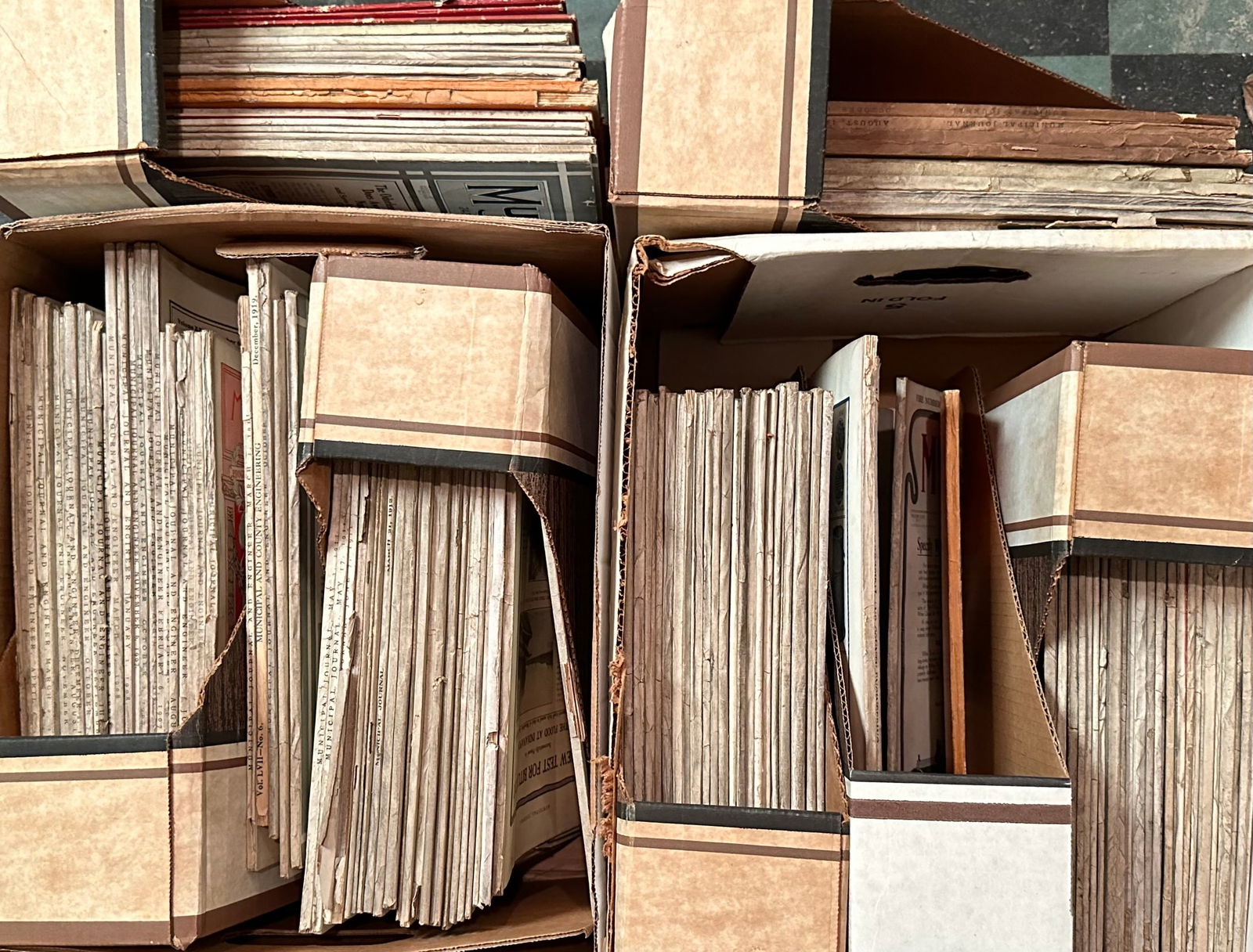 COLLECTION OF MUNICIPAL JOURNAL