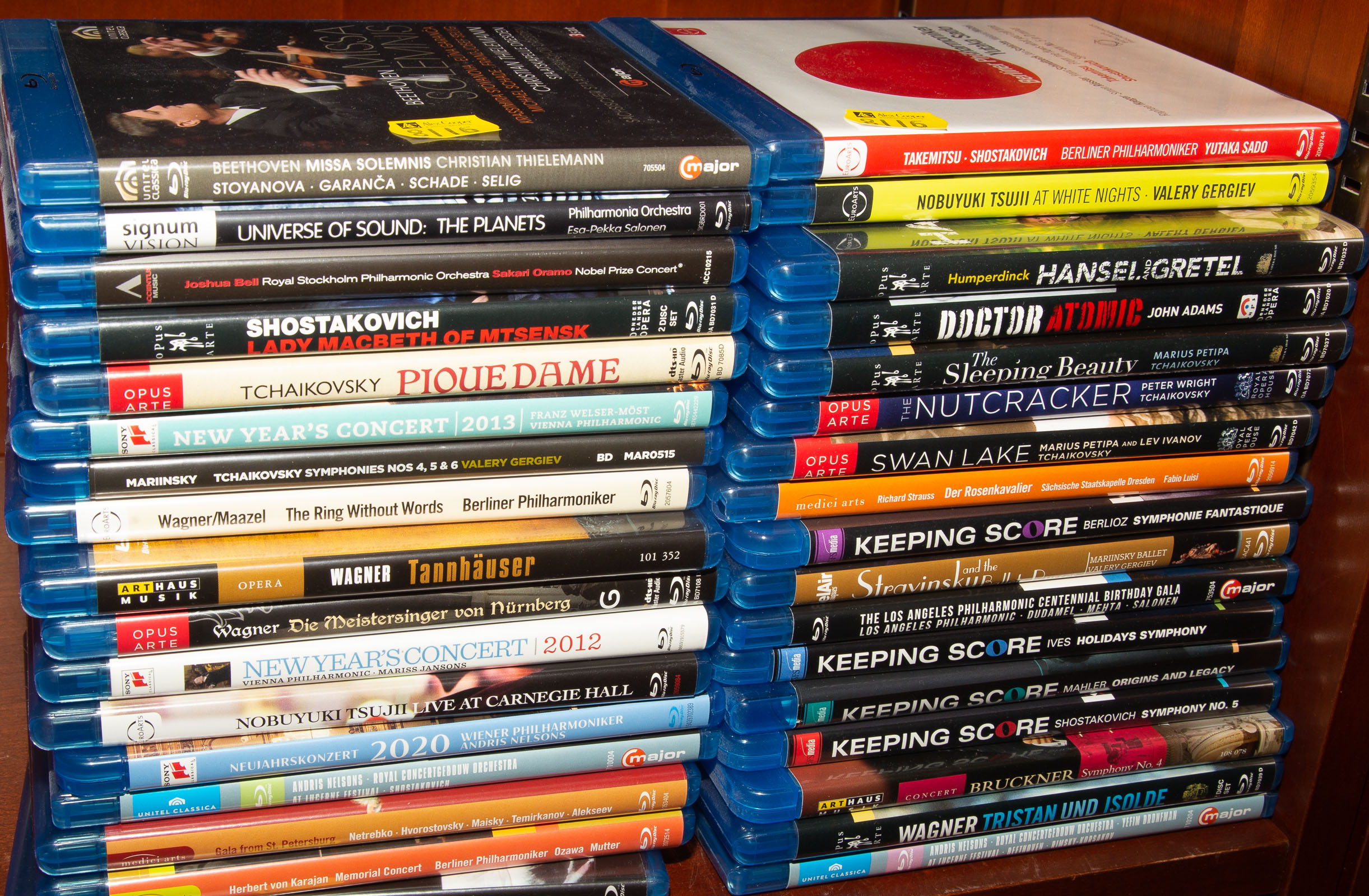 COLLECTION OF MUSICAL CDS Primarily