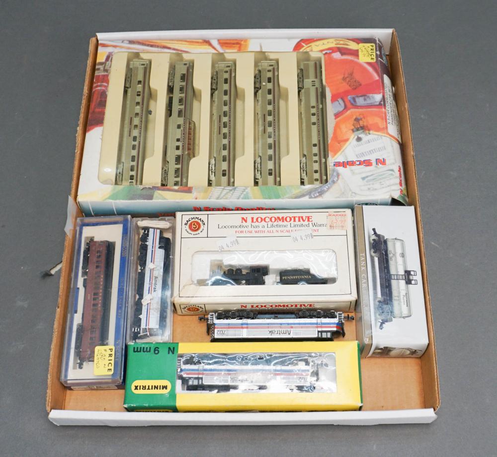 COLLECTION OF N-SCALE RAILROAD