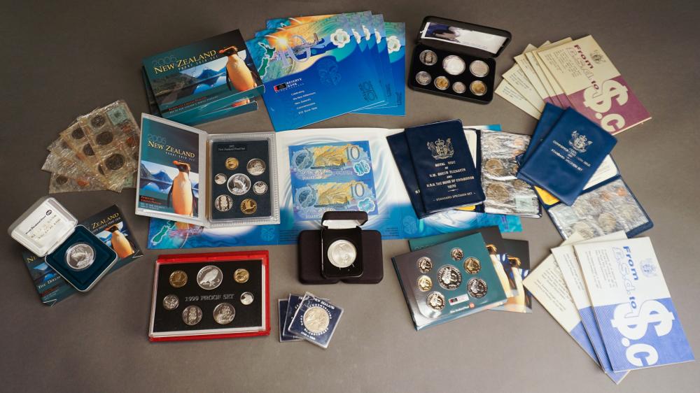 COLLECTION OF NEW ZEALAND