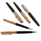 COLLECTION OF PARKER PENS<br>C