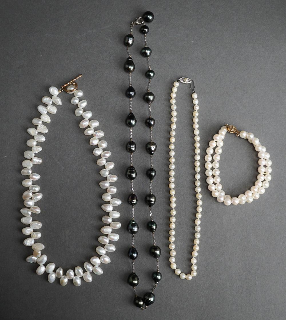 COLLECTION OF PEARL