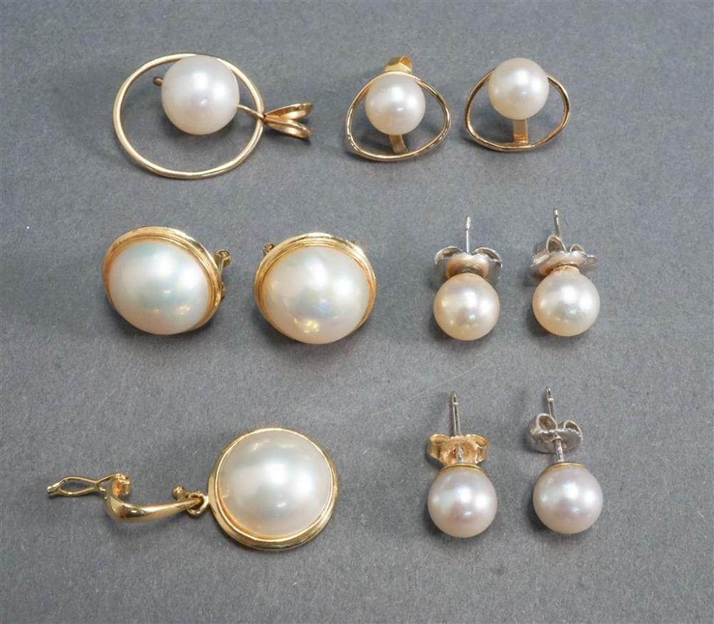 COLLECTION OF PEARL