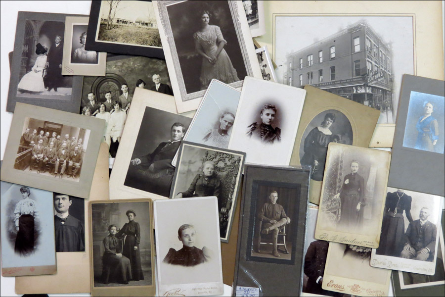 COLLECTION OF PHOTOGRAPHS.