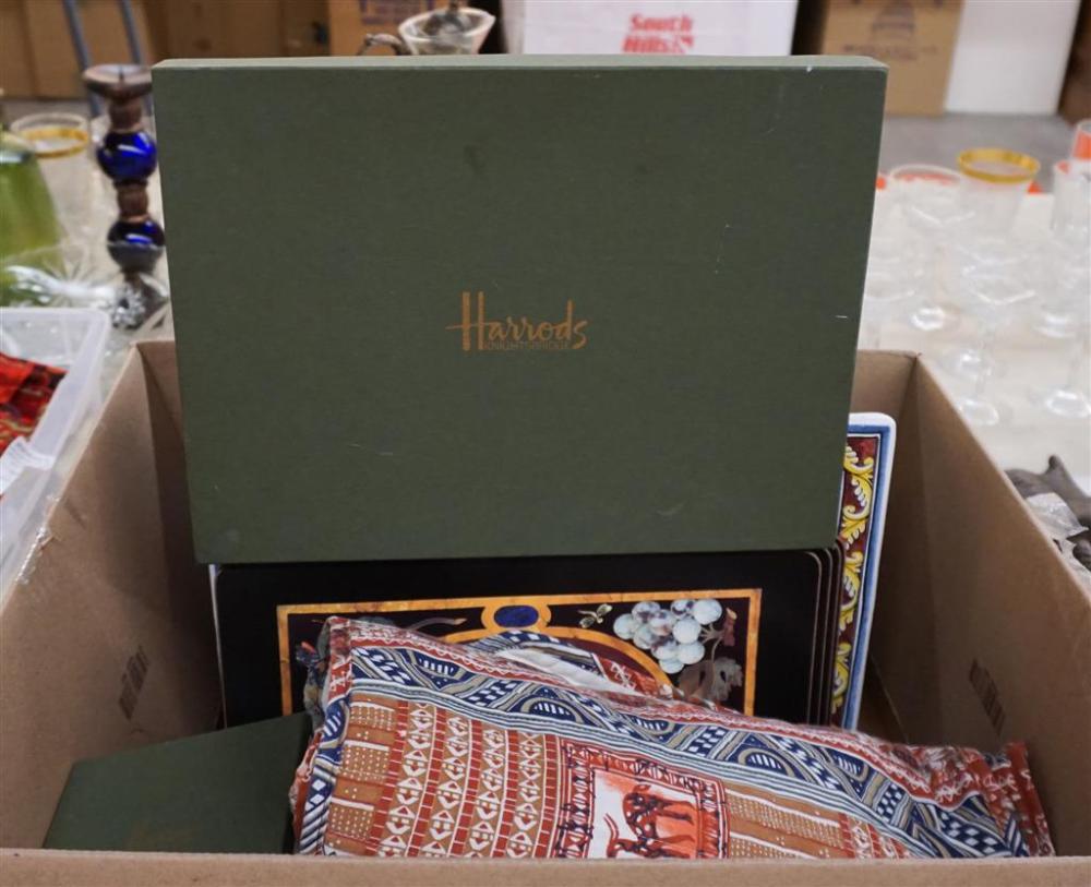 COLLECTION OF PLACE MATS,