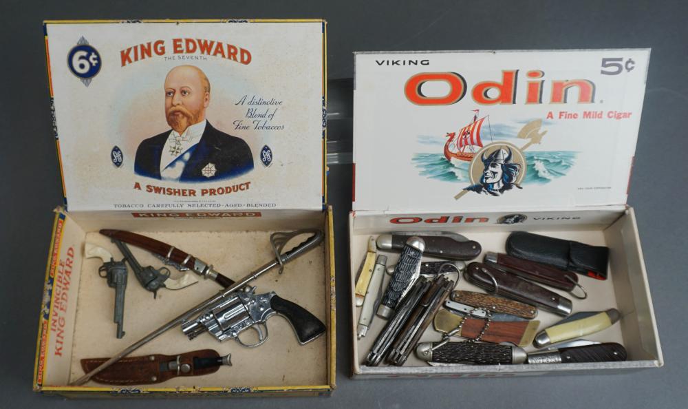 COLLECTION OF POCKET KNIVES, TOY
