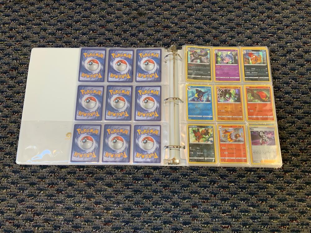 COLLECTION OF POKéMON