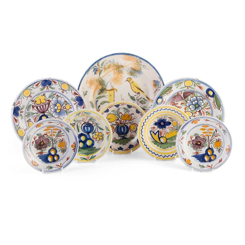COLLECTION OF POLYCHROME DELFT