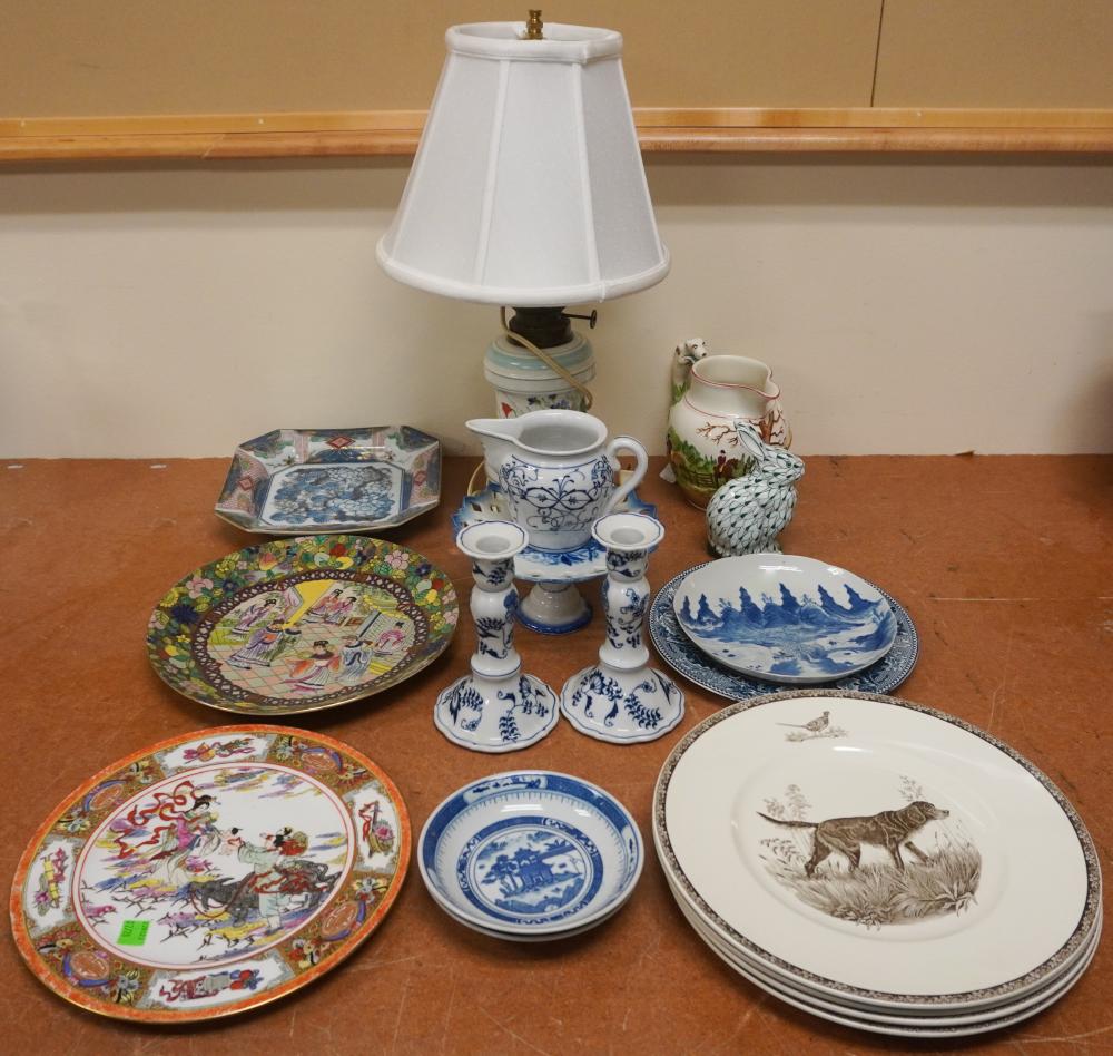 COLLECTION OF PORCELAIN TABLE