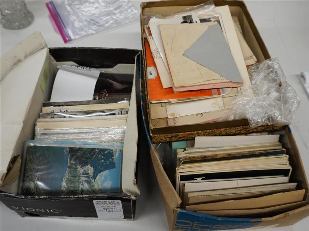 COLLECTION OF POSTCARDSCollection