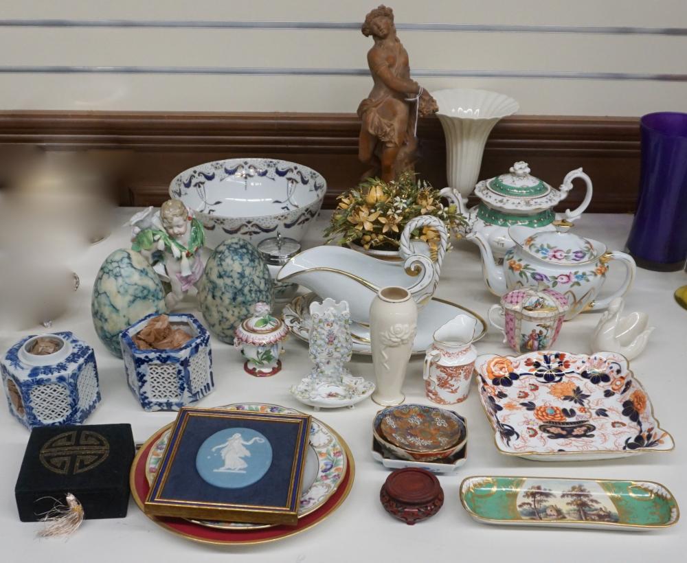 COLLECTION OF PREDOMINANTLY CERAMIC