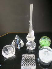 COLLECTION OF SEVEN GLASS PAPE