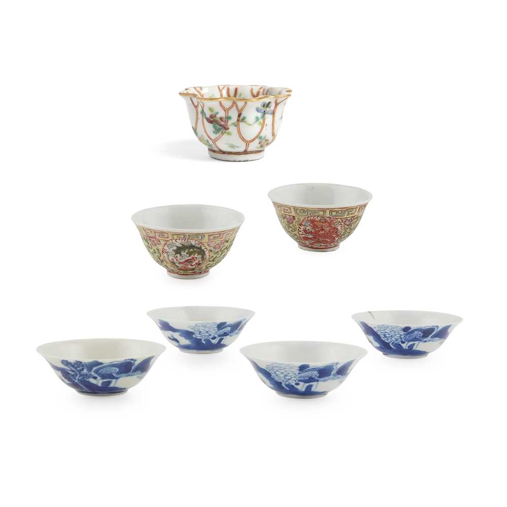 COLLECTION OF SEVEN PORCELAIN