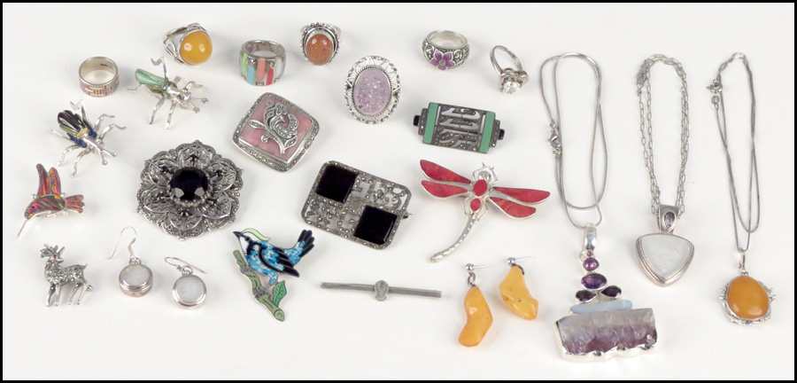 COLLECTION OF SILVER JEWELRY.