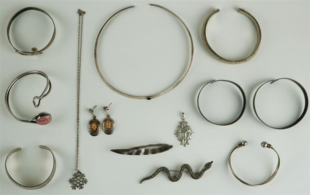 COLLECTION OF SILVER